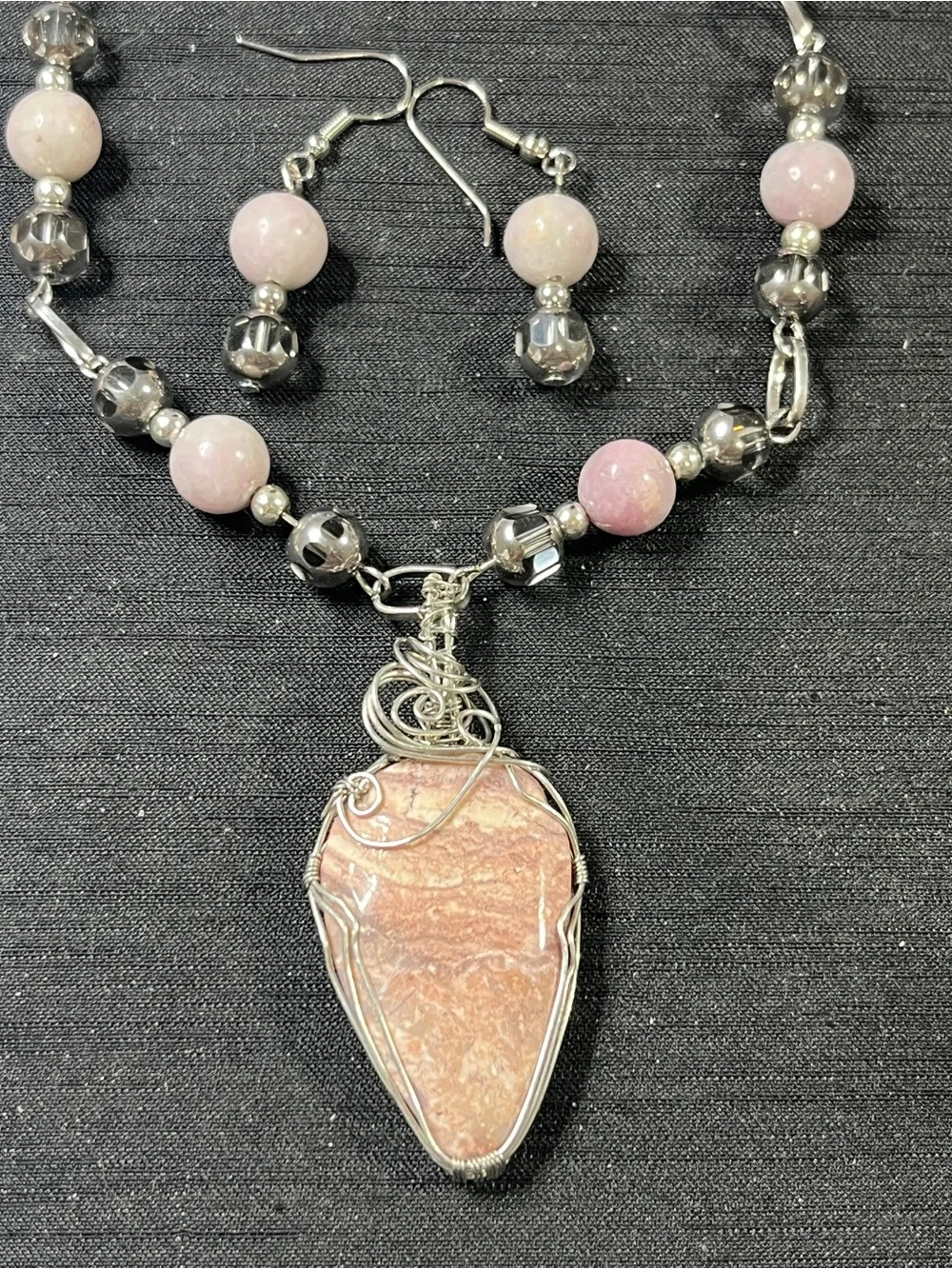 Elegant morganite Stone Pendant Necklace Kunzite Beaded Necklace 18” cabochon
